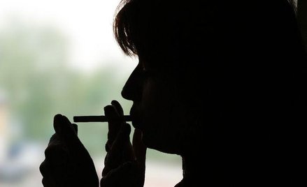 Palaczki powinny unikać hormonów