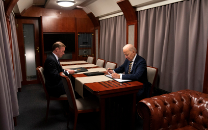 Prezydent Joe Biden podróżował do Kijowa wagonem Pesy Bydgoszcz
