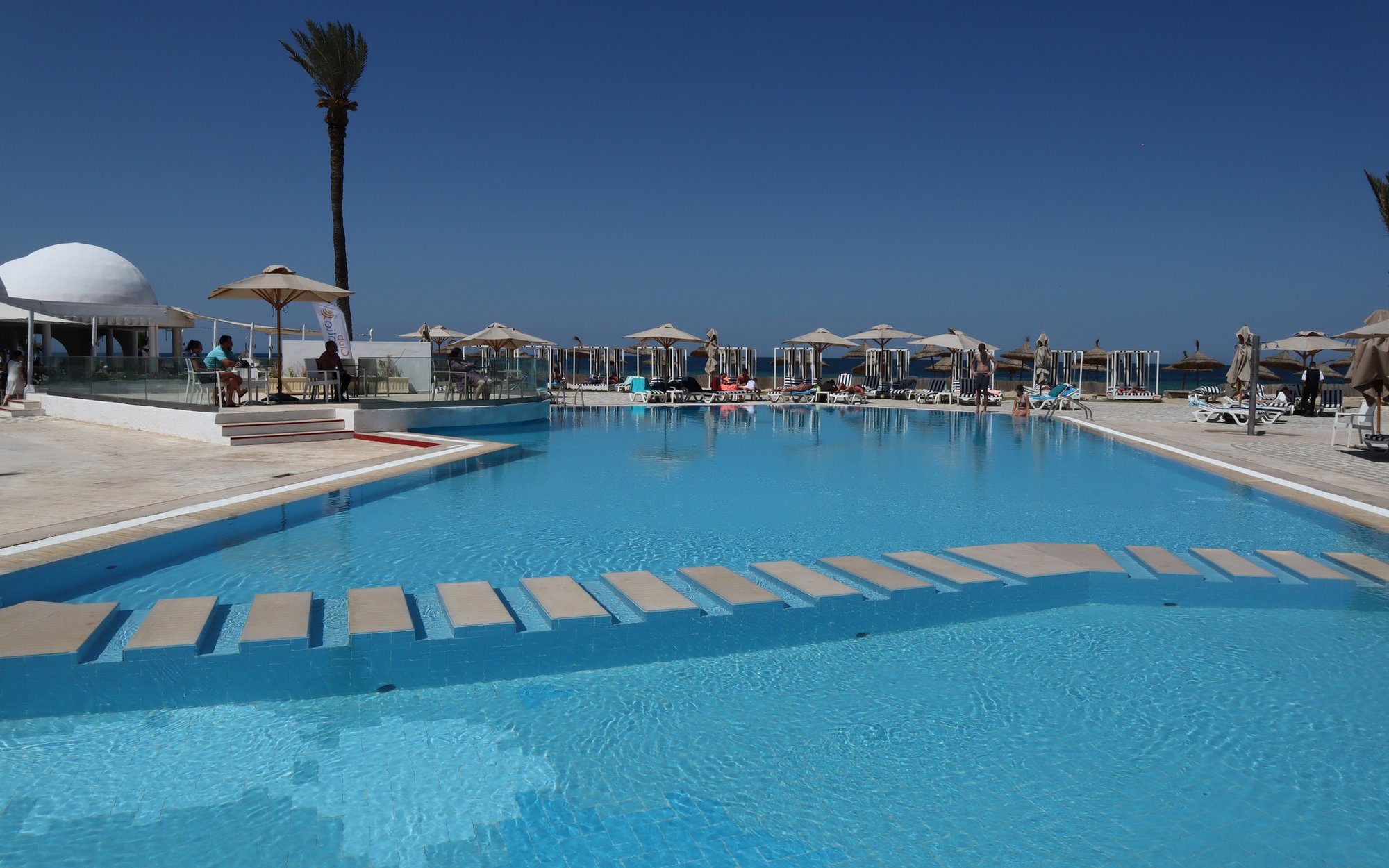 W biurach podróży mała przecena czterech wakacyjnych kierunków. To już trzecia