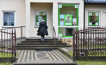 Darmowe testy na Covid-19 w aptekach. Pozytywny wynik to izolacja