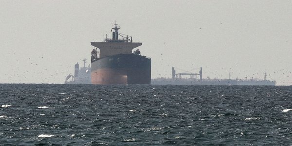 Donald Trump gotów zakończyć wojnę bez odblokowania Cieśniny Ormuz