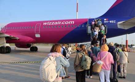 Nowe przepisy dotyczące praw klientów linii lotniczych mają uprościć procedury, zwiększyć transparen