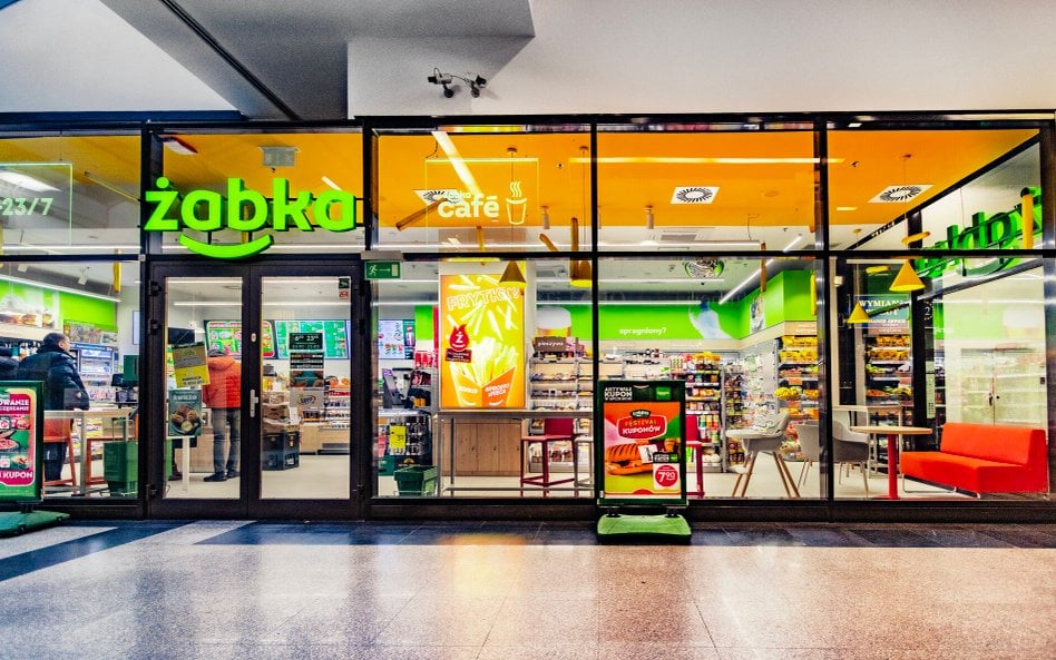 Właściciel Circle K kupuje Żabkę. Wiemy jakie ma plany