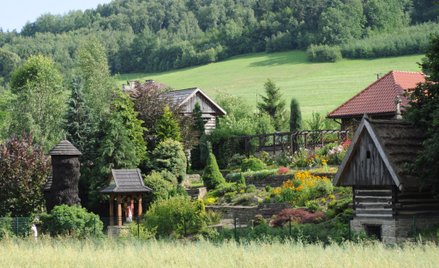 Beskid Wyspowy: Suszone śliwki i darmowe rowery