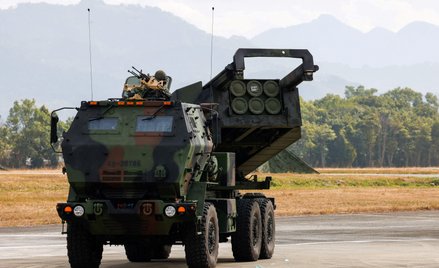 Mobilna wyrzutnia HIMARS