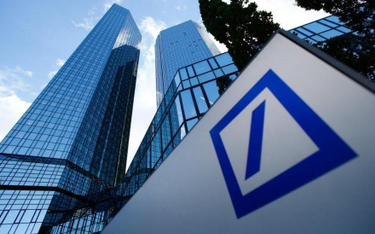 Akcje Deutsche Bank zyskały po informacji, że kara za toksyczne instrumenty będzie mniejsza