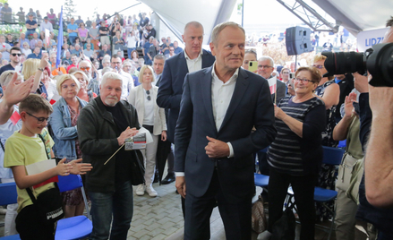 Rozwijająca się kampania idzie w kierunku samobójczym dla opozycji (na zdjęciu Donald Tusk podczas s