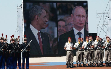 Barack Obama i Władimir Putin na obchodach D-Day