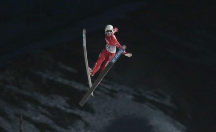 Loty w Vikersund: do 250 m już bardzo blisko