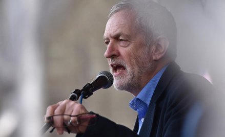 Brexit: Opozycja chce uniknąć chaosu