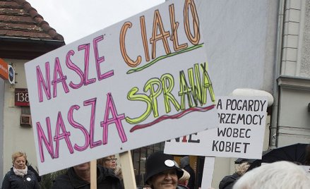Sondaż: 3/4 badanych przeciw projektowi "Zatrzymaj aborcję"
