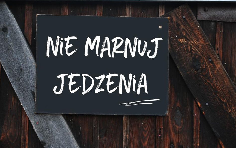 Marnujemy mniej żywności