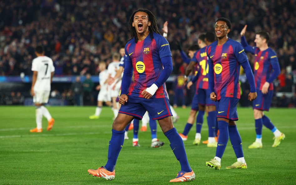 Jules Koundé zdobył dla Barcelony dwie bramki w meczu z Eintrachtem