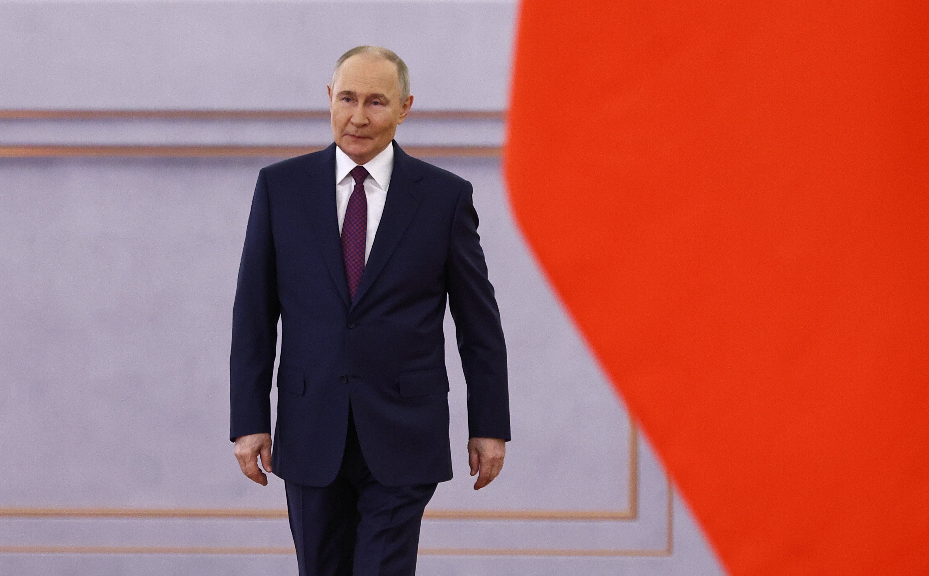 Rusłan Szoszyn: Parada zwycięstwa w Moskwie. Jak Putin otumanił Rosjan