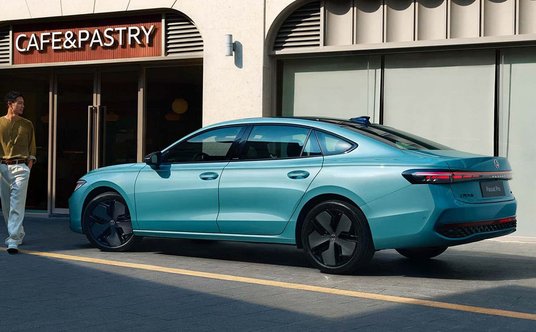 Volkswagen Passat Pro