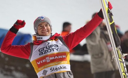 Kamil Stoch jest już liderem Pucharu Świata.