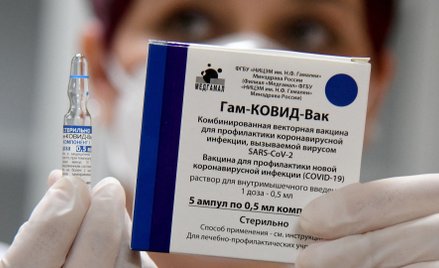 Rząd nie chce Sputnika, myśli o szczepionce z Chin. Eksperci zdziwieni