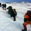 W drodze na szczyt góry Mount Everest, 9 maja 2016 r.