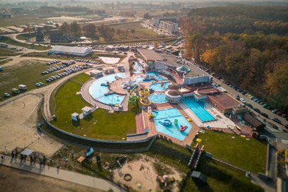 Termy Uniejów oddalone są od Warszawy o ok. 170 km