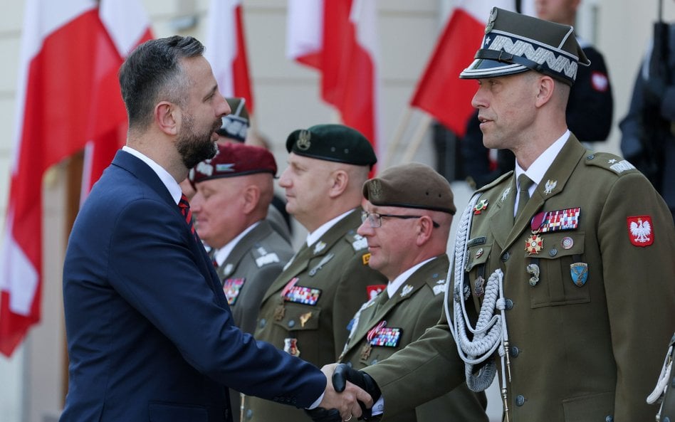 Gen. bryg. Mariusz Chmielewski i wicepremier, minister obrony narodowej Władysław Kosiniak-Kamysz