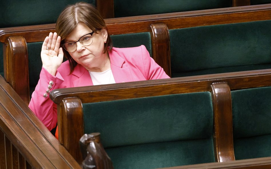 Jedną z osób, które mogą stracić stanowisko jest Izabela Leszczyna, minister zdrowia.