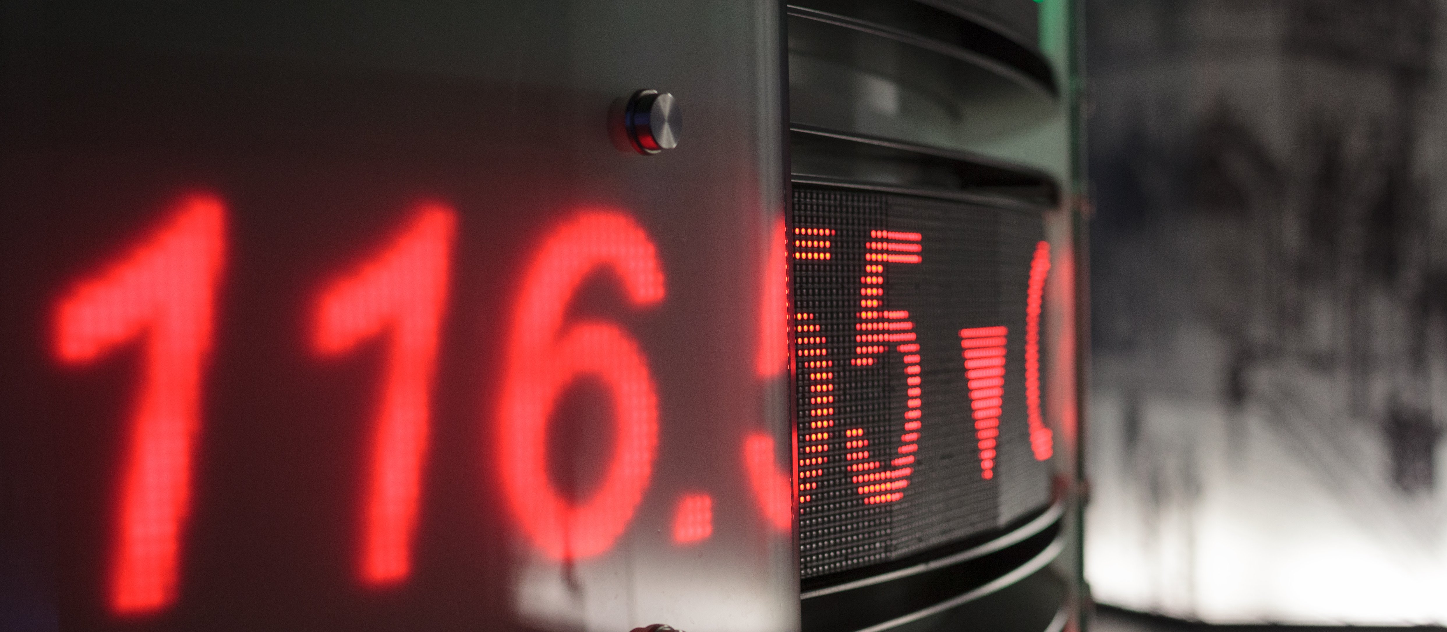 CCC pod ostrzałem. Zagranica gra ostro na spadek kursu