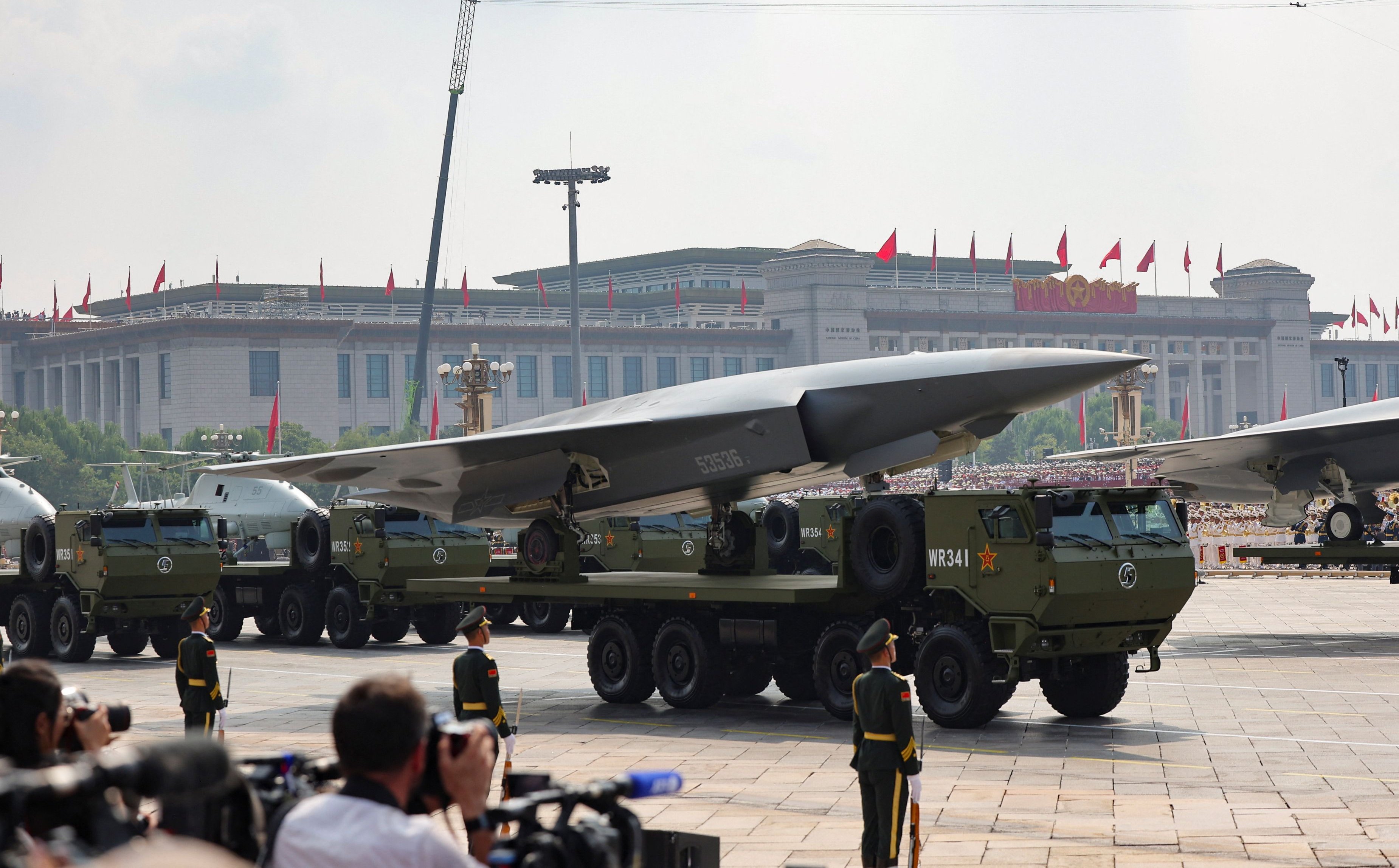 Ракеты, беспилотники, антизападные союзники – великий парад Си Цзиньпина