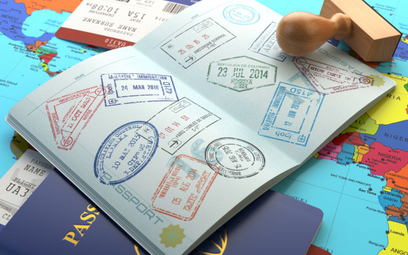 Sąd: Biuro podróży nie musi przypominać klientowi o paszporcie. „To oczywistość”