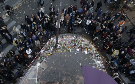 Pod kawiarnią "Bonne biere"