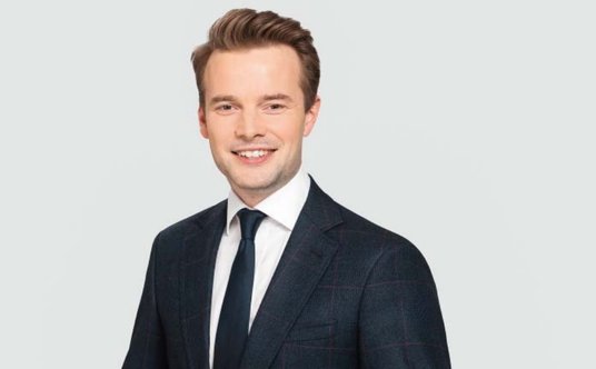 Łukasz Świątek  adwokat / starszy prawnik w kancelarii act BSWW legal & tax