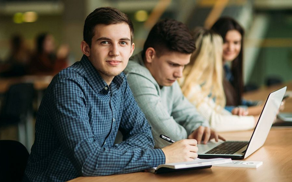 Stypendia czekają na studentów