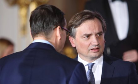 Sondaż: Co dalej ze Zjednoczoną Prawicą? Ma trwać