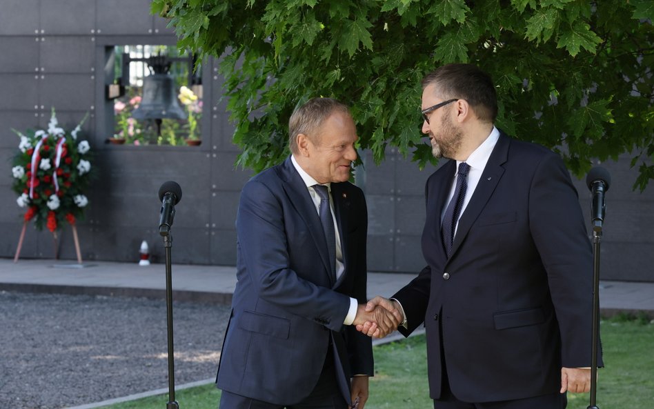 Obchody 80. rocznicy wybuchu Powstania Warszawskiego. Premier Donald Tusk i dyrektor Muzeum Powstani