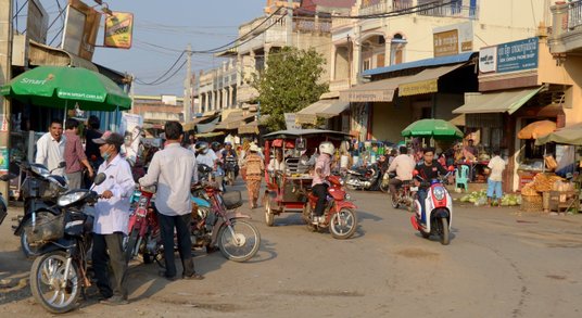 Młode pokolenie nie zna tragicznej historii kraju z czasów reżimu Czerwonych Khmerów