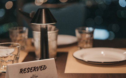 Wraz z otwarciem restauracji wróciła zmora restauratorów