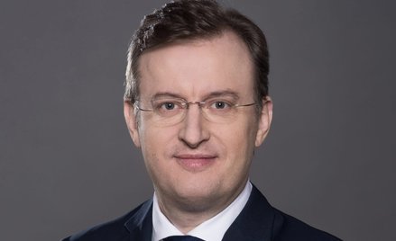 Unimot, na czele którego stoi Adam Sikorski, kupi od Orlenu biznesy asfaltowy i terminalowy za minim