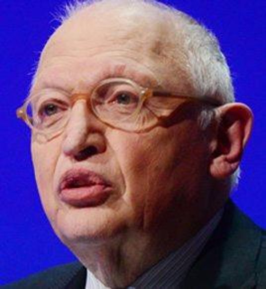 Potrzebujemy silnej i zjednoczonej Europy, by miała wpływ na ład międzynarodowy. Problemem UE jest j