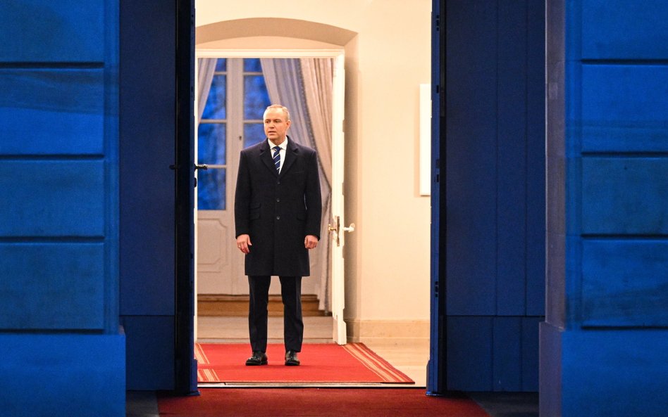 Prezydent podpisuje Lex Huawei, ale kieruje ustawę do TK. Co to oznacza dla rynku?