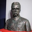 Józef Piłsudski - popiersie dłuta Edwarda Wittiga.
