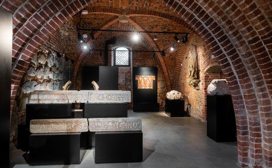 Gotyckie piwnice w poznańskim Ratuszu