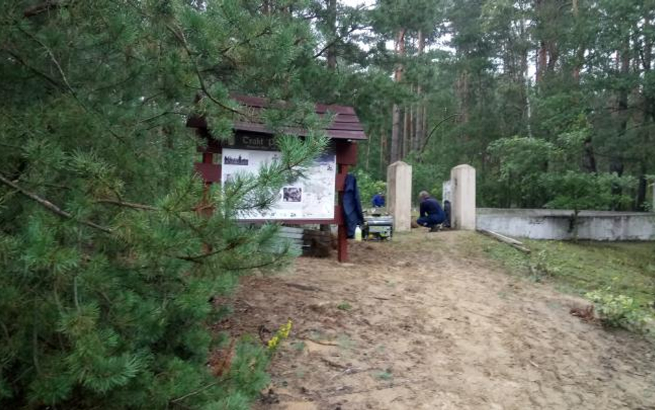 Cmentarz w Leontynowie upamiętnia heroiczną walkę polskich żołnierzy we wrześniu 1939 r.