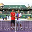 Marcelo Melo i Łukasz Kubot po zwycięstwie na centralnym korcie w Miami.