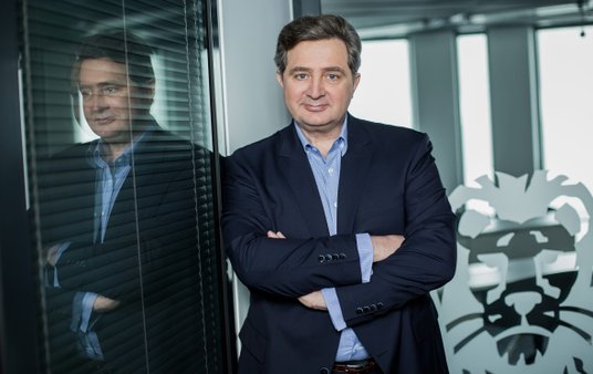 4,7 mln zł piątkę „najbogatszych” prezesów rynku finansowego w 2023 r. zamyka szef ING Banku Śląskie