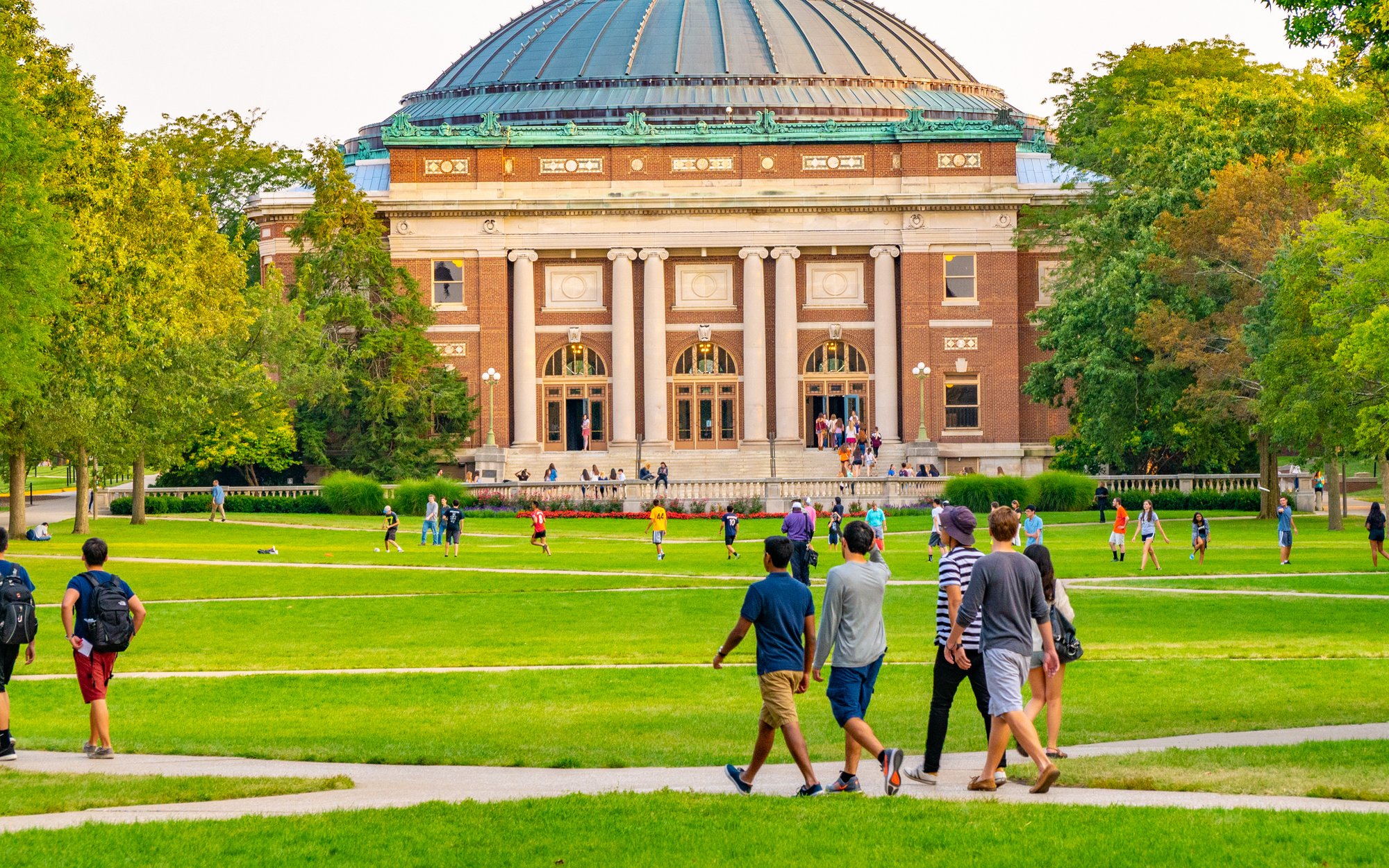 Konserwatywnym blogerom rośnie groźny, lewicowy konkurent