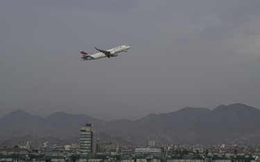 Linie lotnicze chwalą się, że są „eko”, a dwutlenku węgla wytwarzają coraz więcej