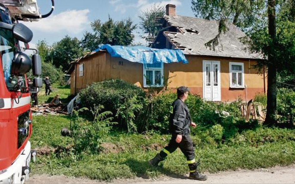 Naprawa zniszczeń po wichurach to test jakości każdego ubezpieczyciela.