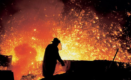 Klamka zapadła: Arcelor Mittal wyłączy piec w Krakowie