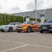 Od lewej - VW ID.7, Skoda Enyaq, Audi Q4 e-tron