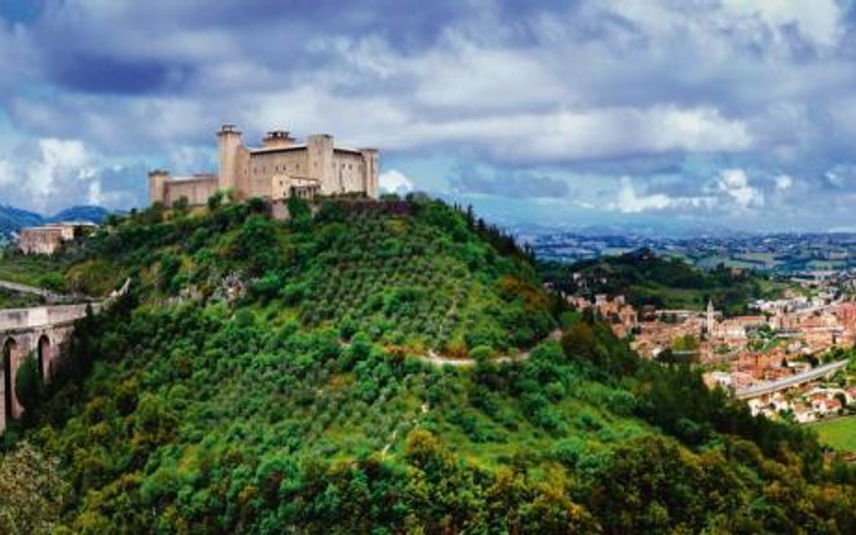 Widok na Spoleto. Położonego na wzgórzu miasta nie był w stanie zdobyć nawet Hannibal. Prawie 250-me