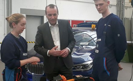 Manfred Weber: Viktor Orban przekroczył czerwoną linię